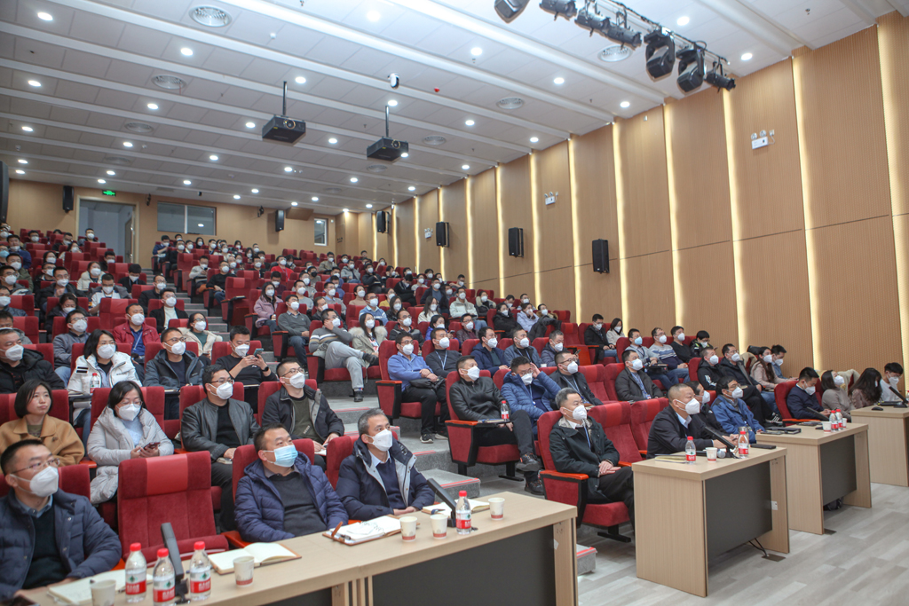 BB贝博微电召开2022年度高管述职大会